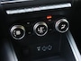 Renault Captur 1.6 E-Tech Plug-in Hybrid 160 Intens | Trekhaak | Navigatie | Camera achter | Keyless entry en start