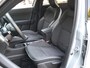 Renault Captur 1.6 E-Tech Plug-in Hybrid 160 Intens | Accu 91% | Trekhaak | Navigatie | Camera achter | Keyless entry en start