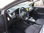 Renault Captur 1.6 E-Tech Plug-in Hybrid 160 Intens | Accu 91% | Trekhaak | Navigatie | Camera achter | Keyless entry en start