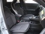 Renault Captur 1.6 E-Tech Plug-in Hybrid 160 Intens | Accu 91% | Trekhaak | Navigatie | Camera achter | Keyless entry en start