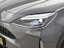 Toyota Yaris Cross 1.5 Hybrid 115 First Edition Comfort Pack | BTW voertuig | Dodehoek detectie | Stoel+stuurverwarming | Draadloze telefoonlader | Apple CarPlay/Android Auto | Cruise Control Adaptive | Elektrisch verstel & inklapbare buitenspiegels |