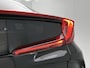 Toyota Prius 1.8 Plug-in Dynamic | Dealer Onderhouden | Head-Up Display | Dodehoek detectie | stoelverwarming | Navigatie | Parkeersensoren achter | Draadloze telefoonlader | Cruise Control Adaptive |