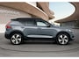 Volvo XC40 1.5 T5 Recharge R-Design | Trekhaak | Panormadak | PDC V+A en Camera | BLIS | Adaptive Cruiscontrol | Extra Getint Glas | Stoel + Stuurverwarming |