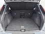 Volvo XC40 1.5 T5 Recharge R-Design | Trekhaak | Panormadak | PDC V+A en Camera | BLIS | Adaptive Cruiscontrol | Extra Getint Glas | Stoel + Stuurverwarming |