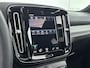 Volvo XC40 1.5 T5 Recharge R-Design | Trekhaak | Panormadak | PDC V+A en Camera | BLIS | Adaptive Cruiscontrol | Extra Getint Glas | Stoel + Stuurverwarming |