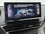Peugeot 5008 SUV GT Pack Business 130pk Automaat | 7 Zitplaatsen | Navigatie | Rondomzichtcamera | Focal Premium HiFi | Handsfree achterklep | Full Led koplampen | Adaptieve Cruise Control | Climate Control | Leder/Alcantara | Stoelverwarming | Keyless | Parkeerassistent | Apple Carplay / Android Auto | Dodehoeksensor | Donker getint glas | 19" lichtmetalen velgen |