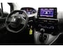 Peugeot Partner 1.2 110PK Benzine - Airco - Navi - Cruise - € 10.900,- Excl.