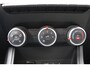 Renault Captur TCe *Zen* | Trekhaak | Camera | Cruise Control | A/C | Orig. NL | Leuk! |