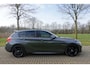 BMW 1-Serie 120i M Sport | Harman Kardon | Schuif/kanteldak | Leder | Camera | DAB | NAP |