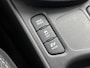 Toyota Yaris Cross 1.5 Hybrid 115 First Edition Comfort Pack | BTW voertuig | Dodehoek detectie | Stuur+stoelverwarming | Parkeersensoren voor+achter | Draadloze telefoonlader | Apple CarPlay/Android Auto | Cruise Control Adaptive |