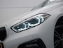 BMW 1-Serie 118i Business Edition Plus Sport (DIGITAAL COCKPIT,KEYLESS,SPORTSTOELEN,LED,CLIMATE,APPLE CARPLAY,PARKEERSENSOR)