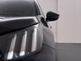 Peugeot e-2008 SUV GT Pack 50 kWh 136pk Automaat | Accu 91% | Navigatie | Camera achter | Stoelverwarming | Cruise control adaptief | Alcantara bekleding | Apple Carplay en Android auto