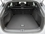 Volkswagen ID.7 Tourer Limited Edition 59 kWh 204pk | Trekhaak inklapbaar | Apple CarPlay en Android Auto | head-updisplay | Adaptive Cruise Control | Voorstoelen verwarmbaar | Automatische airconditioning | Parkeercamera |