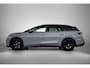 Volkswagen ID.7 Tourer Limited Edition 59 kWh 204pk | Trekhaak inklapbaar | Apple CarPlay en Android Auto | head-updisplay | Adaptive Cruise Control | Voorstoelen verwarmbaar | Automatische airconditioning | Parkeercamera |