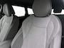 Volkswagen ID.7 Tourer Limited Edition 59 kWh 204pk | Trekhaak inklapbaar | Apple CarPlay en Android Auto | head-updisplay | Adaptive Cruise Control | Voorstoelen verwarmbaar | Automatische airconditioning | Parkeercamera |