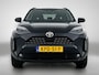 Toyota Yaris Cross 1.5 Hybrid 130 Executive + | BTW voertuig | dodehoek detectie | Parkeersensoren voor+achter | Elektrische achterklep | Stoel+stuurverwarming | Draadloze telefoonlader | Apple CarPlay/Android Auto |