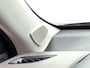 Toyota Yaris Cross 1.5 Hybrid 130 Executive + | BTW voertuig | dodehoek detectie | Parkeersensoren voor+achter | Elektrische achterklep | Stoel+stuurverwarming | Draadloze telefoonlader | Apple CarPlay/Android Auto |