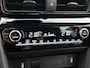 Toyota Yaris Cross 1.5 Hybrid 130 Executive + | BTW voertuig | dodehoek detectie | Parkeersensoren voor+achter | Elektrische achterklep | Stoel+stuurverwarming | Draadloze telefoonlader | Apple CarPlay/Android Auto |