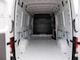 Volkswagen Crafter 35 2.0 TDI L4H3 103kW AC NAVI 3-SEATS ** 15499 EX BTW ** 2024 !!