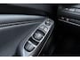 Nissan Juke 1.0 DIG-T Tekna | Adaptieve cruise control | Parkeersensoren | Achteruitrijcamera | Navigatie | Airco | Stuurversnellingen | Stuurbediening | Apple carplay/Android auto | Dodehoekdetectie | Dodehoekdetectie