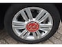 Volkswagen Up! 1.0 MPI 65PK BEATS Climate Control | Cruise Control | Lichtmetalen velgen | Metallic Lak | Bluetooth