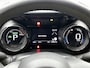 Toyota Yaris 1.5 Hybrid Executive + | Dealer Onderhouden | JBL | Head-Up Display | dodehoek detectie | Parkeersensoren voor+achter | Stoelverwarming | Apple CarPlay/Android auto | Cruise Control Adaptive | Achteruitrijcamera |