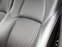 Toyota Yaris 1.5 Hybrid Executive + | Dealer Onderhouden | JBL | Head-Up Display | dodehoek detectie | Parkeersensoren voor+achter | Stoelverwarming | Apple CarPlay/Android auto | Cruise Control Adaptive | Achteruitrijcamera |