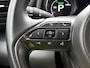 Toyota Yaris 1.5 Hybrid Executive + | Dealer Onderhouden | JBL | Head-Up Display | dodehoek detectie | Parkeersensoren voor+achter | Stoelverwarming | Apple CarPlay/Android auto | Cruise Control Adaptive | Achteruitrijcamera |