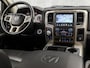 Dodge Ram 5.7 V8 4x4 Quad Cab 6'4 402Pk Automaat (MARGE, SCHUIFDAK, LUCHTVERING, STOELKOELING/VERWARMING, NAVIGATIE, CAMERA, LEDER, MEMORY SEATS, TREEPLANKEN, TREKHAAK, KEYLESS, GETINT GLAS, NIEUWE APK, NIEUWSTAAT)