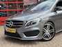Mercedes-Benz B-klasse 180 AMG Night Edition Plus *TREKHAAK/PANO/NAVI*