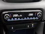 Toyota Yaris 1.5 Hybrid Executive + | BTW voertuig | Dealer onderhouden | Panoramadak | Head-Up Display | Dodehoek detectie | Parkeersensoren voor+achter | Stoelverwarming | Apple CarPlay/Android Auto | Cruise Control Adaptive