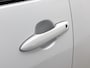 Toyota Yaris 1.5 Hybrid Executive + | BTW voertuig | Dealer onderhouden | Panoramadak | Head-Up Display | Dodehoek detectie | Parkeersensoren voor+achter | Stoelverwarming | Apple CarPlay/Android Auto | Cruise Control Adaptive