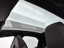 Toyota Yaris 1.5 Hybrid Executive + | BTW voertuig | Dealer onderhouden | Panoramadak | Head-Up Display | Dodehoek detectie | Parkeersensoren voor+achter | Stoelverwarming | Apple CarPlay/Android Auto | Cruise Control Adaptive
