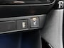 Toyota Yaris 1.5 Hybrid Executive + | BTW voertuig | Dealer onderhouden | Panoramadak | Head-Up Display | Dodehoek detectie | Parkeersensoren voor+achter | Stoelverwarming | Apple CarPlay/Android Auto | Cruise Control Adaptive