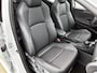Toyota Yaris 1.5 Hybrid Executive + | BTW voertuig | Dealer onderhouden | Panoramadak | Head-Up Display | Dodehoek detectie | Parkeersensoren voor+achter | Stoelverwarming | Apple CarPlay/Android Auto | Cruise Control Adaptive