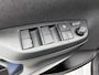 Toyota Yaris 1.5 Hybrid Executive + | BTW voertuig | Dealer onderhouden | Panoramadak | Head-Up Display | Dodehoek detectie | Parkeersensoren voor+achter | Stoelverwarming | Apple CarPlay/Android Auto | Cruise Control Adaptive