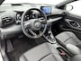Toyota Yaris 1.5 Hybrid Executive + | BTW voertuig | Dealer onderhouden | Panoramadak | Head-Up Display | Dodehoek detectie | Parkeersensoren voor+achter | Stoelverwarming | Apple CarPlay/Android Auto | Cruise Control Adaptive