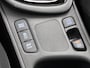 Toyota Yaris 1.5 Hybrid Executive + | BTW voertuig | Dealer onderhouden | Panoramadak | Head-Up Display | Dodehoek detectie | Parkeersensoren voor+achter | Stoelverwarming | Apple CarPlay/Android Auto | Cruise Control Adaptive