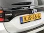 Toyota Yaris 1.5 Hybrid Executive + | BTW voertuig | Dealer onderhouden | Panoramadak | Head-Up Display | Dodehoek detectie | Parkeersensoren voor+achter | Stoelverwarming | Apple CarPlay/Android Auto | Cruise Control Adaptive
