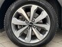 Kia Stonic T-GDi MHEV 100 pk DynamicLine | Navigatie | Climate Control | Cruise Control | Camera | Apple Carplay | 16" | Zeer zuinig |