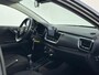 Kia Stonic T-GDi MHEV 100 pk DynamicLine | Navigatie | Climate Control | Cruise Control | Camera | Apple Carplay | 16" | Zeer zuinig |