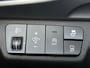 Kia Stonic T-GDi MHEV 100 pk DynamicLine | Navigatie | Climate Control | Cruise Control | Camera | Apple Carplay | 16" | Zeer zuinig |