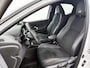Toyota Yaris 1.5 Hybrid 130 GR SPORT + | BTW voertuig | JBL | Head-Up Display | Dodehoek detectie | Parkeersensoren voor+achter | Stoel+Stuurverwarming | Draadloze telefoonlader | Apple CarPlay/Android Auto | Cruise Control Adapti