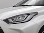Toyota Yaris 1.5 Hybrid 130 GR SPORT + | BTW voertuig | JBL | Head-Up Display | Dodehoek detectie | Parkeersensoren voor+achter | Stoel+Stuurverwarming | Draadloze telefoonlader | Apple CarPlay/Android Auto | Cruise Control Adapti