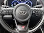 Toyota Yaris 1.5 Hybrid 130 GR SPORT + | BTW voertuig | JBL | Head-Up Display | Dodehoek detectie | Parkeersensoren voor+achter | Stoel+Stuurverwarming | Draadloze telefoonlader | Apple CarPlay/Android Auto | Cruise Control Adapti
