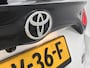Toyota Yaris 1.5 Hybrid 130 GR SPORT + | BTW voertuig | JBL | Head-Up Display | Dodehoek detectie | Parkeersensoren voor+achter | Stoel+Stuurverwarming | Draadloze telefoonlader | Apple CarPlay/Android Auto | Cruise Control Adapti