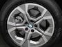 BMW X1 sDrive20i (115 kW) | Automaat | Apple Carplay | Head-up Display | Camera | Parkeersensoren | Harman/Kardon |