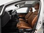 Volkswagen Golf 1.5 TSI Highline Business R-Line|PANO|LED|LEDER|CARPLAY|GOED ONDERHOUDEN|