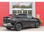 Peugeot 3008 1.2 Hybrid 145PK AUTOMAAT GT | PANORAMA SCHUIF/KANTEL DAK MET CLEAN CABIN | 360° VISION & DRIVE ASSIST PLUS PACK: ANTI DIEFSTAL ALARM MET SUPERVERGRENDELING/VISEOPARK 360° HD CAMERA'S/BUITENSPIEGELS MET KANTELFUNCTIE/DRIVE ASSIST 2.0 (SEMI AUTONOOM RIJDEN)/LANE POSITIONING ASSIST/SEMI AUTOMATED LANE CHANGE ASSIST/REAR CROSS TRAFFIC ALERT/DODEHOEK DETECTIE | ALCANTARA EXECUTIVE INTERIOR: BEKLEDING ALCANTARA/KUNSTLEDER AFGEWERKT MET STIKSELS/AGR BESTUUDERSSTOEL EN PASSAGIERSSTOEL ELEKTRISCH VERSTELBAAR MET GEHEUGENFUNCTIE OP DE BESTUUDERSSTOEL/VERWARMBARE VOORSTOELEN MET MASSAGE FUNCTIE EN VENTILATIE/ACHTERBANK VERWARMBAAR | 19" LICHTMETALEN VELGEN "BREDA" | DRAADLOZE APPLE CARPLAY/ANDROID AUTO | LED MATRIX KOPLAMPEN | ADAPTIVE CRUISE CONTROL | PARKEERHULP VOOR + ACHTER | 21" GEBOGEN ZWEVEND HD SCHERM | SFEER VERLICHTING | HANDSFREE ACHTERKLEP BEDIENING | VERWARMBAAR STUURWIEL | NAVIGATIE |