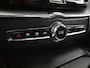 Volvo XC60 2.0 T8 Twin Engine AWD Inscription 390PK AUTO | Glazen panorama-dak | Navigatie | Cruise control adapt | Apple carplay Android auto | Climate control | LED | 19"LMV